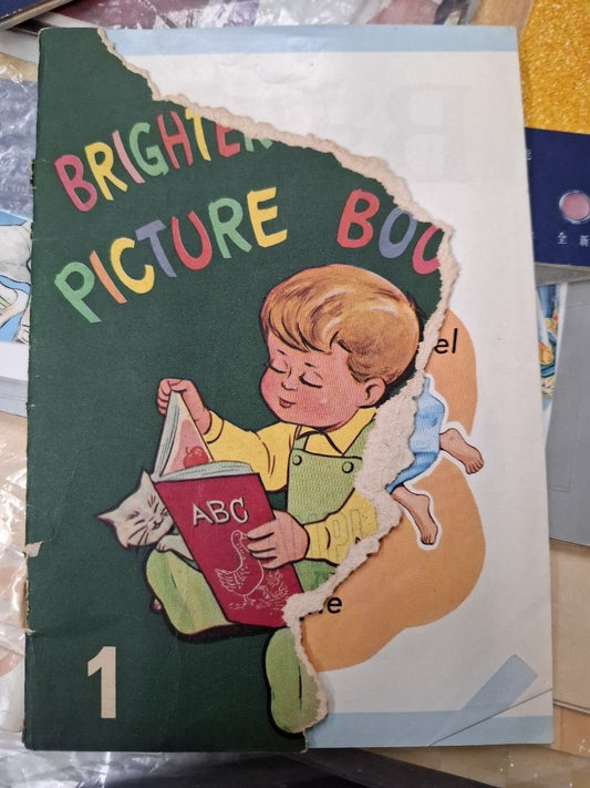 60年代香港幼稚園英文課本 Brighter English Picture Book 1-2
