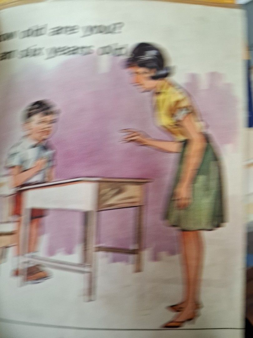 60年代香港幼稚園英文課本 Children English Reader Book Four