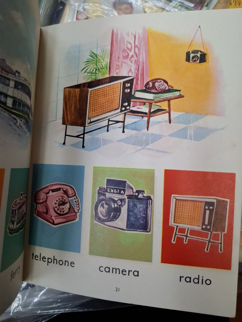 60年代香港幼稚園英文課本 The Children's Own Picture Book 3