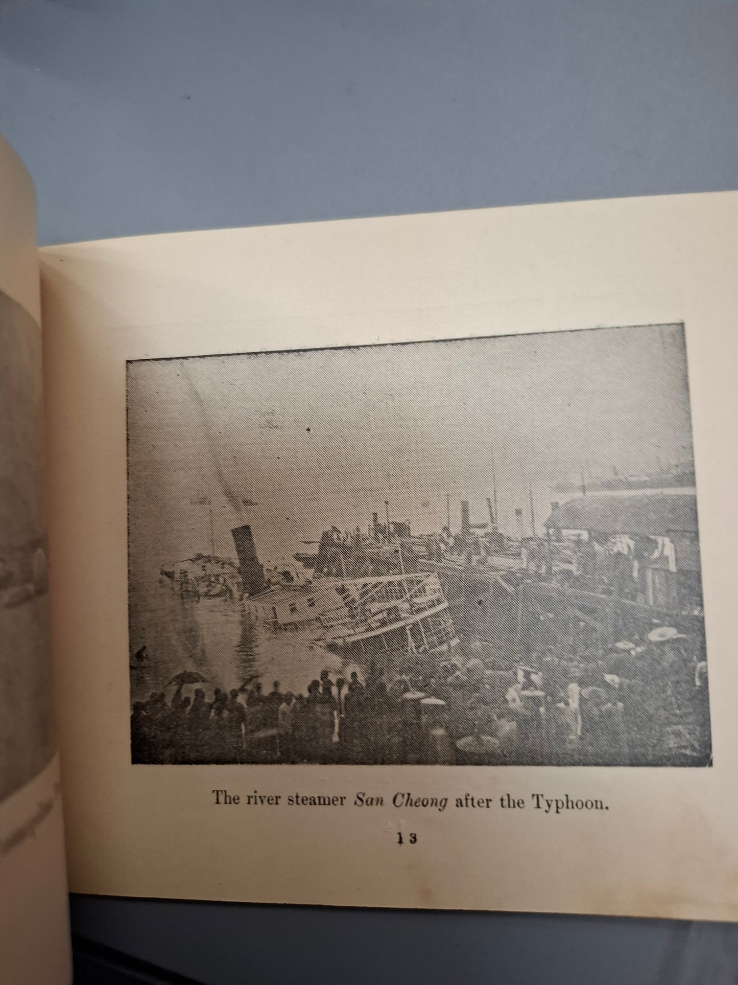 Views of the disastrous typhoon of 18th September 1906 香港風災特刊